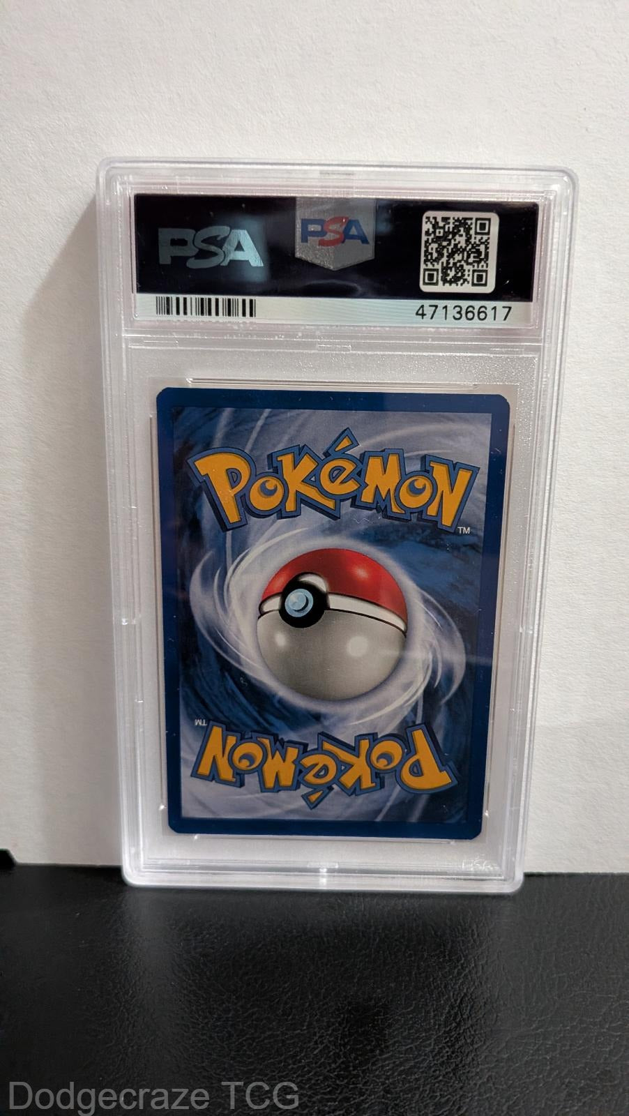 2000 Pokemon Game Base 2 Pidgeot Holo 14 PSA 8